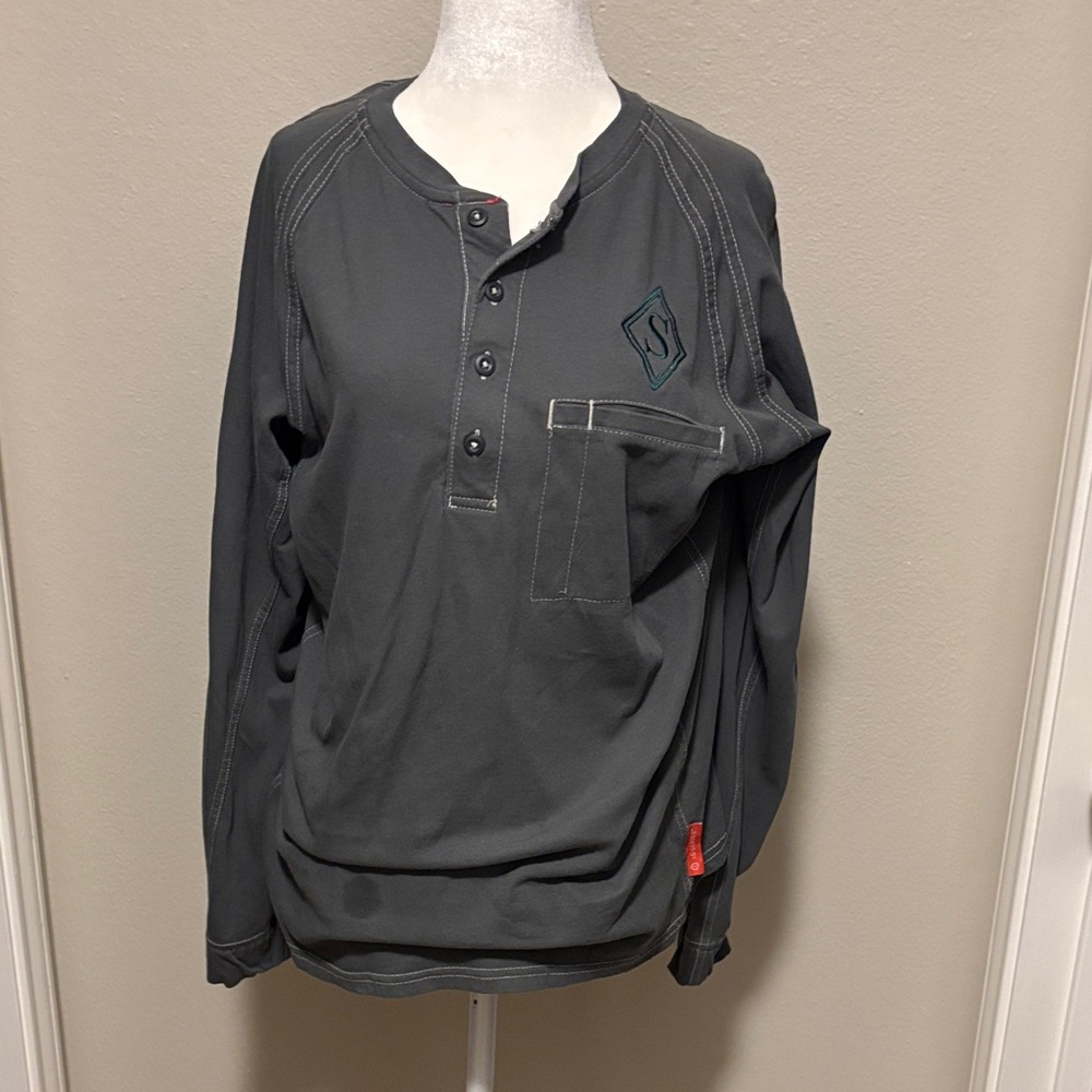 Men's Gray Bulwark Henley Shirt